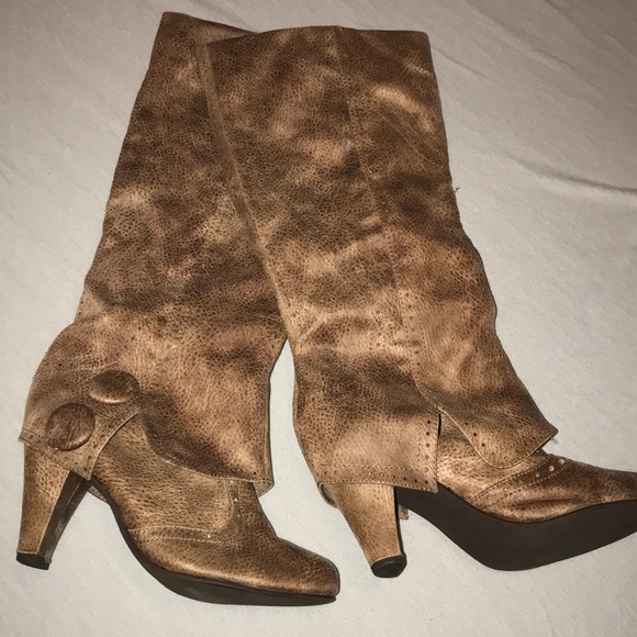 Boots - Picture 1 of 1